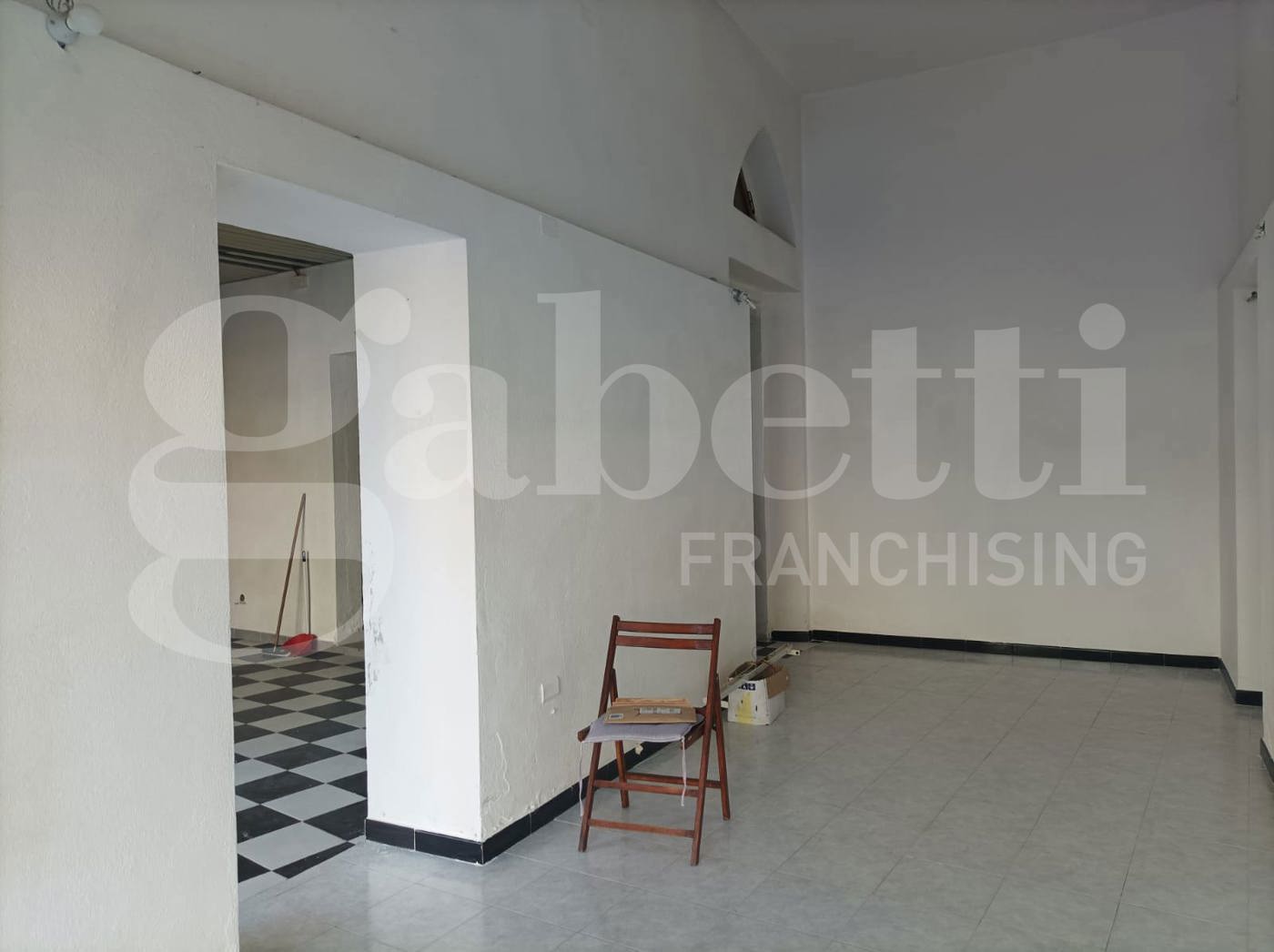 Negozio in vendita a Quartu Sant'Elena