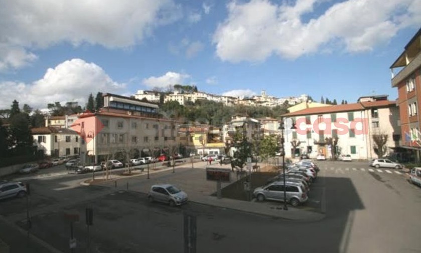 Attivit commerciale Ristorante e pizzeria in vendita a Sesto Fiorentino