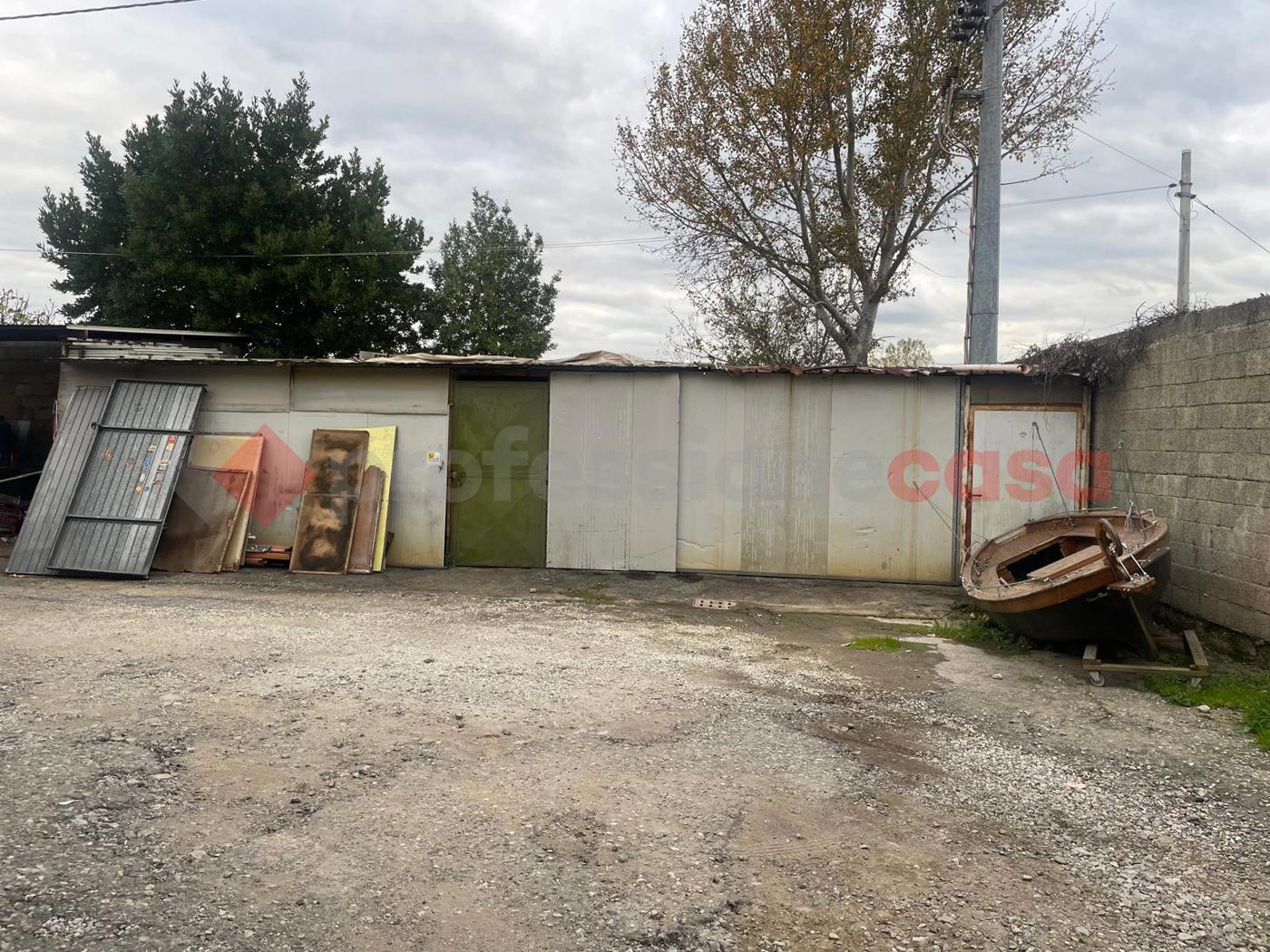 Laboratorio in vendita a Campi Bisenzio