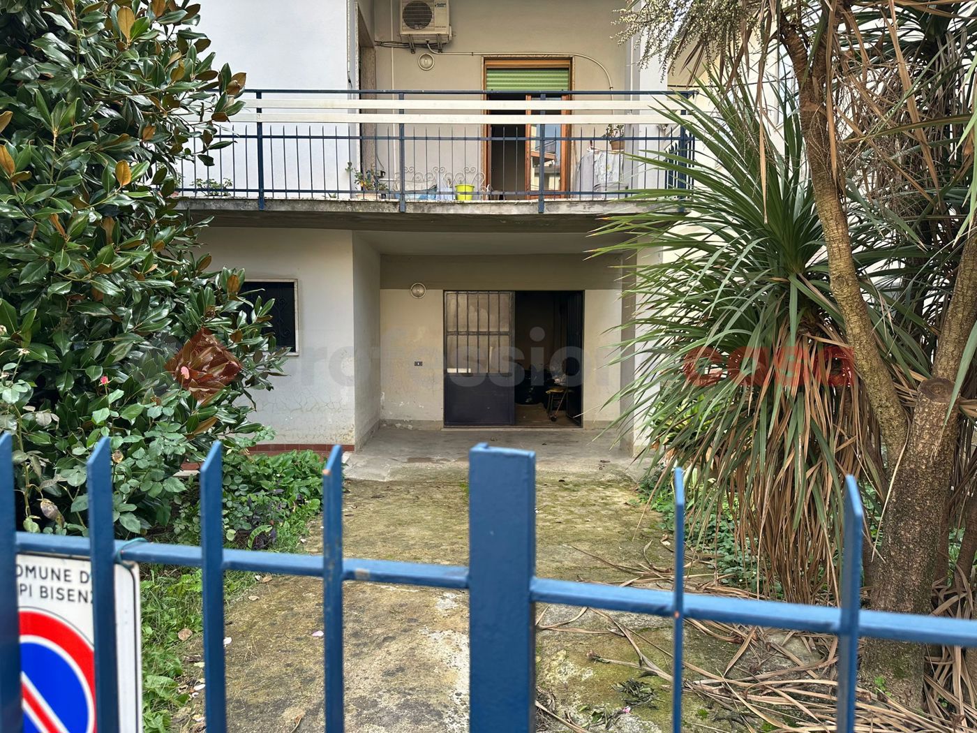 Villa con box doppio a Campi Bisenzio