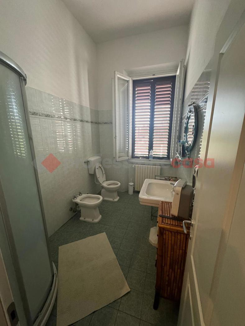 Casa indipendente in vendita a Prato