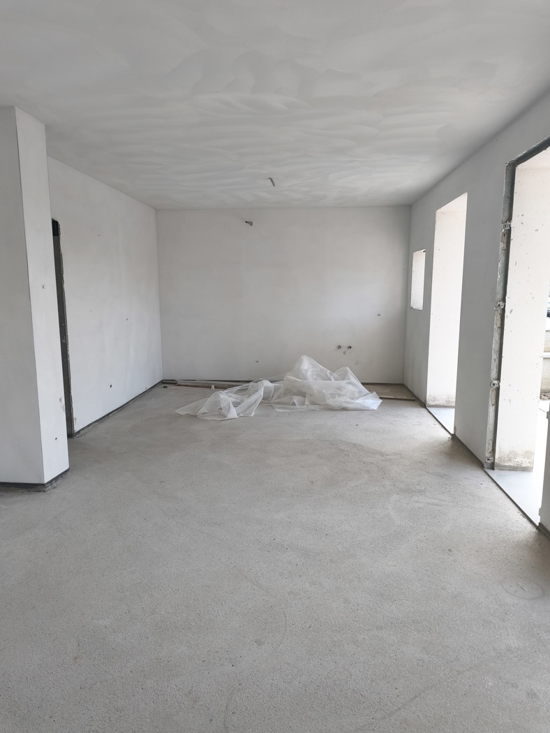 Trilocale con giardino a Campi Bisenzio