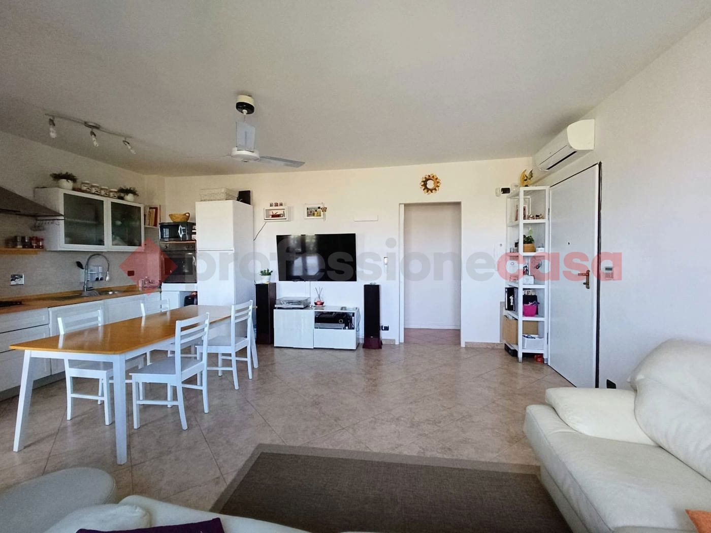 Quadrilocale in vendita a Campi Bisenzio