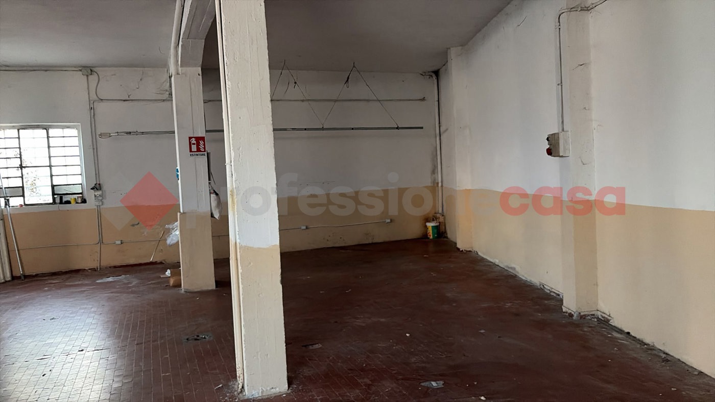 Laboratorio in affitto a Campi Bisenzio
