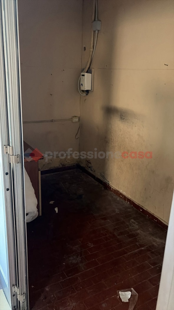 Laboratorio in affitto a Campi Bisenzio