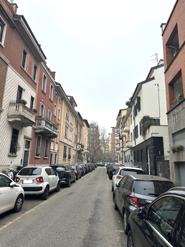 Magazzino in vendita a Milano