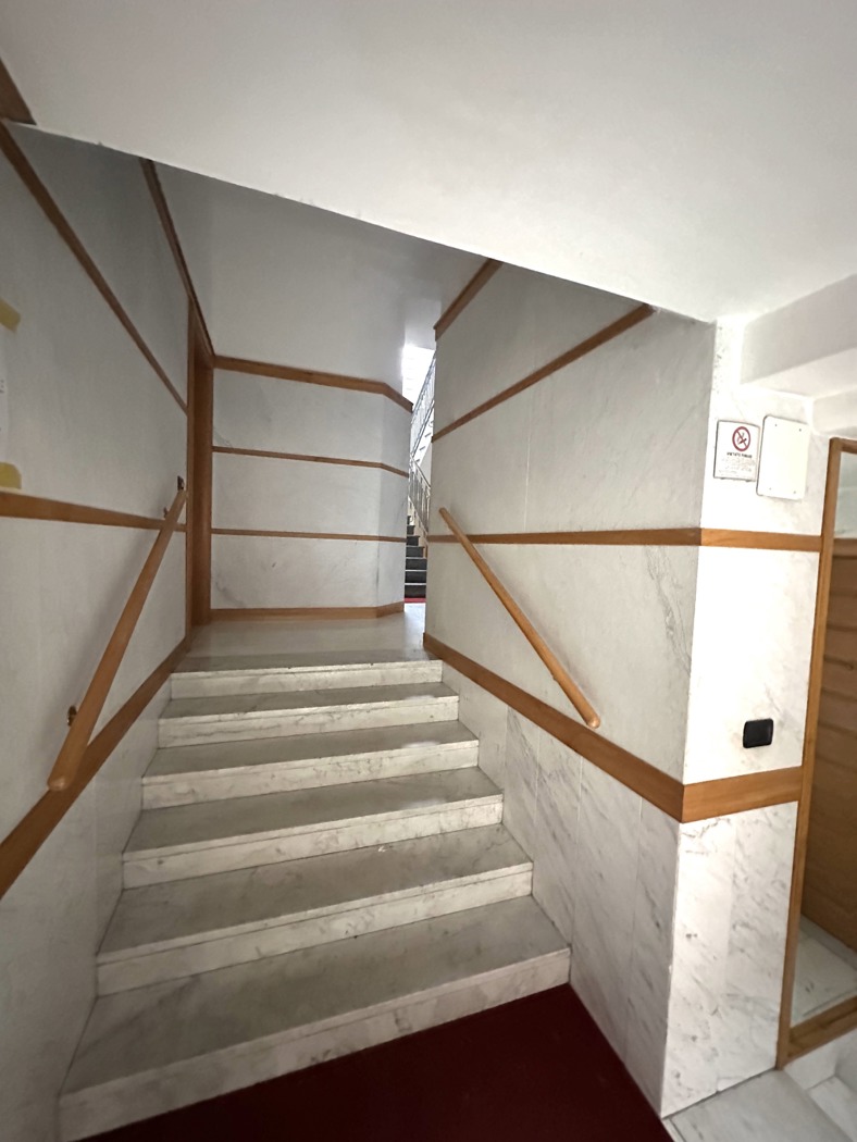 Magazzino in vendita a Milano