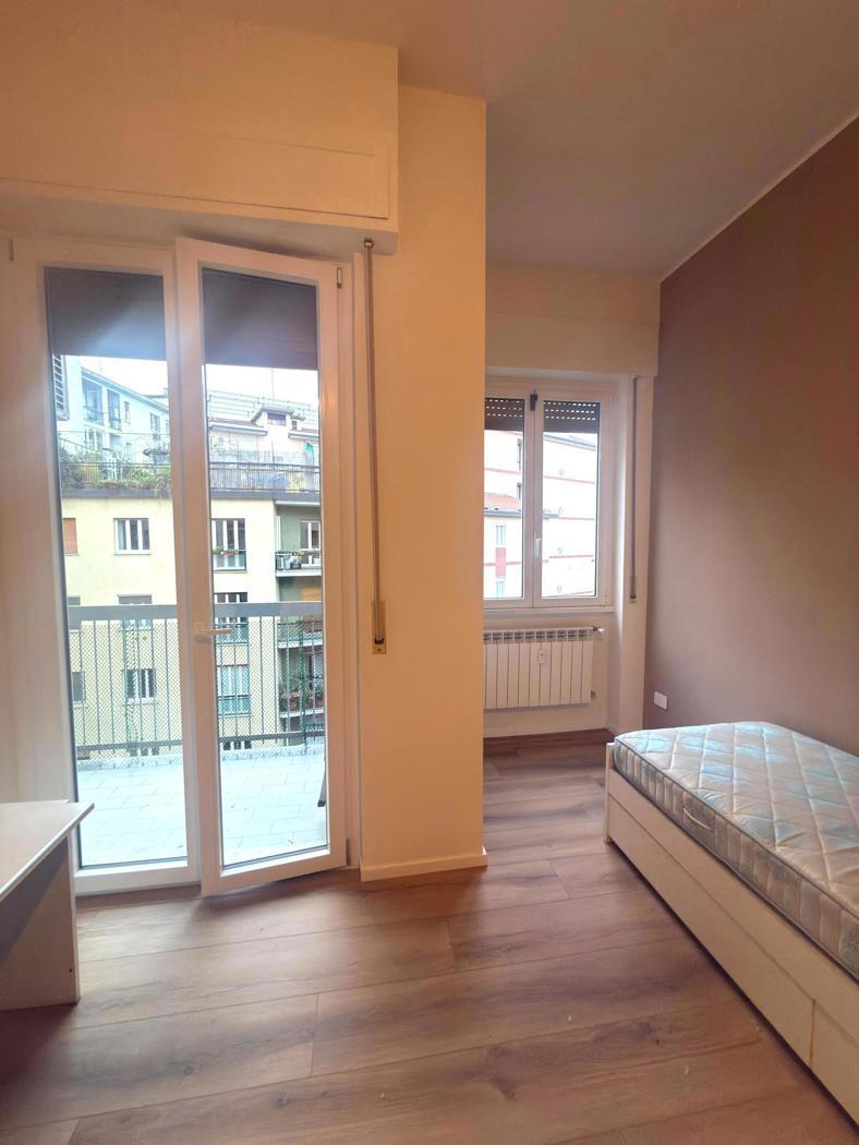 Trilocale arredato in affitto a Milano