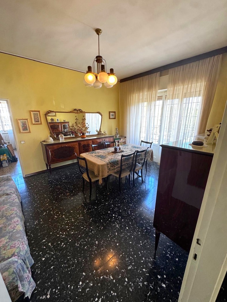 Casa indipendente con giardino a Binasco