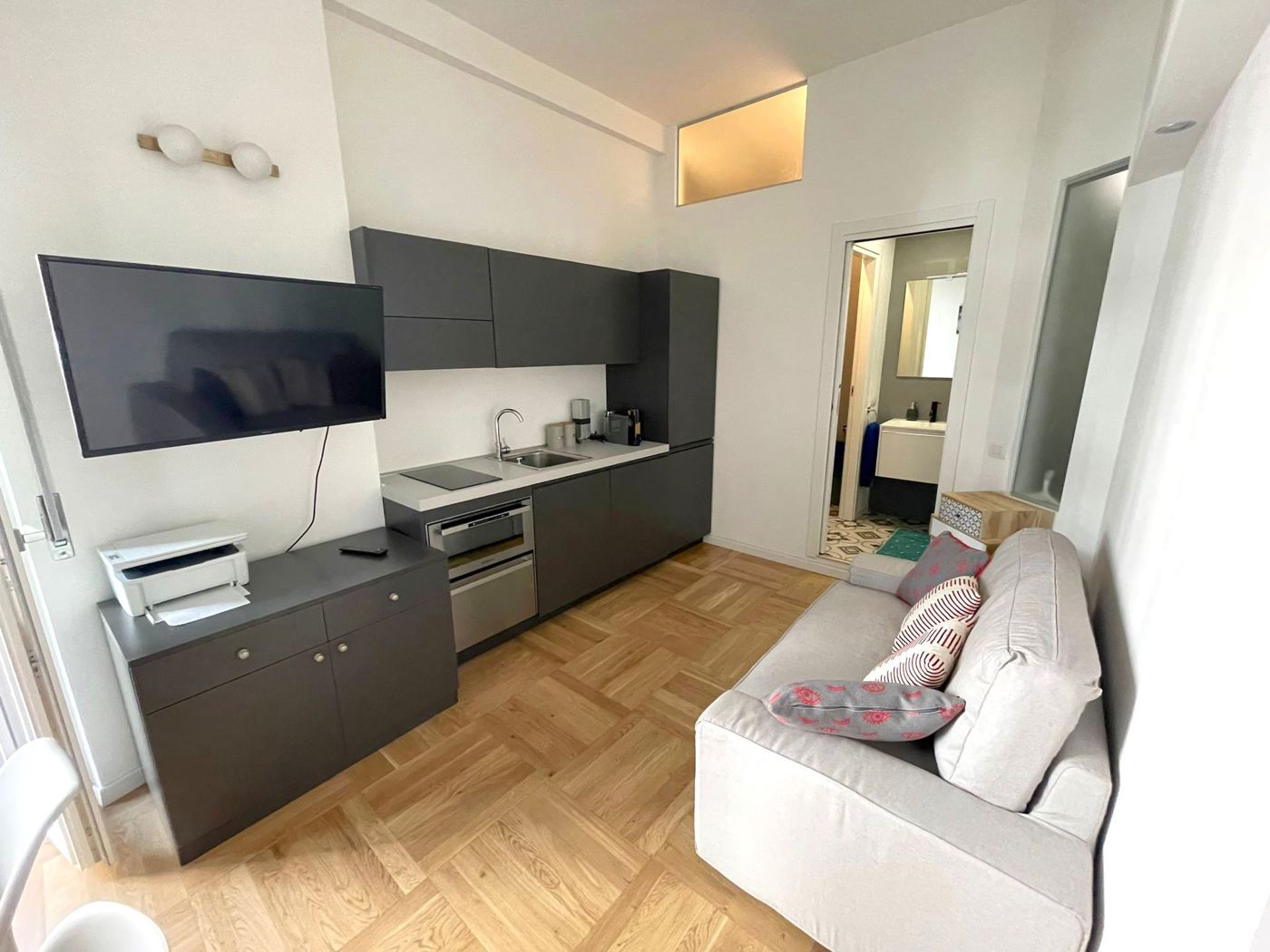 Bilocale arredato in affitto a Milano