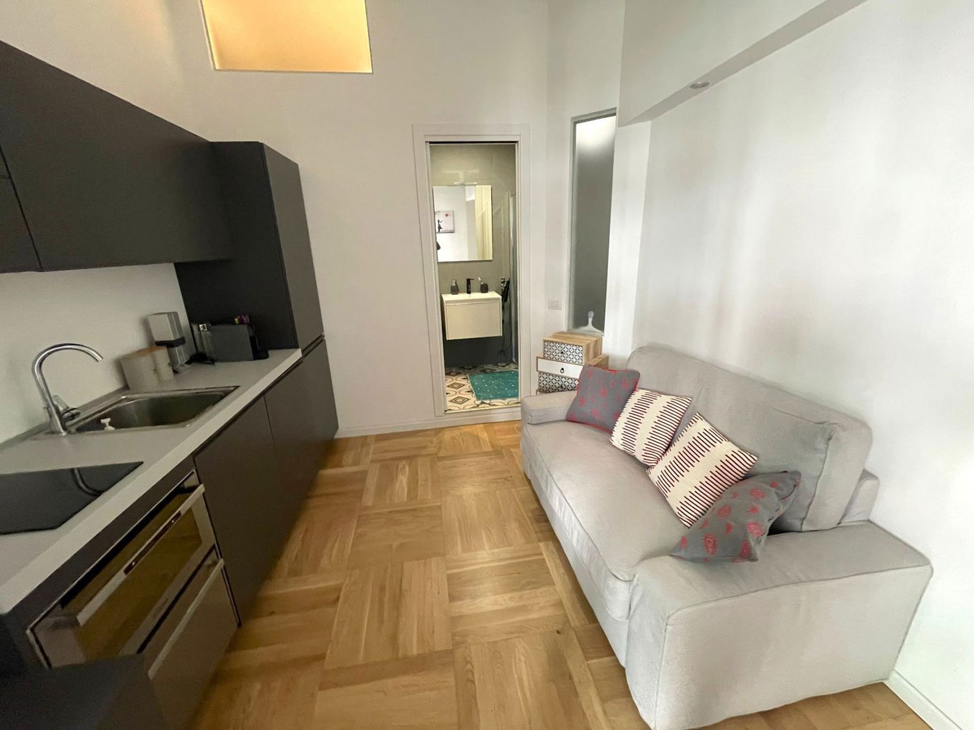 Bilocale arredato in affitto a Milano