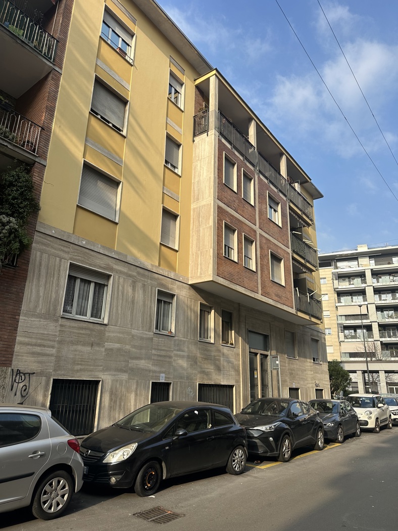 Bilocale da ristrutturare a Milano