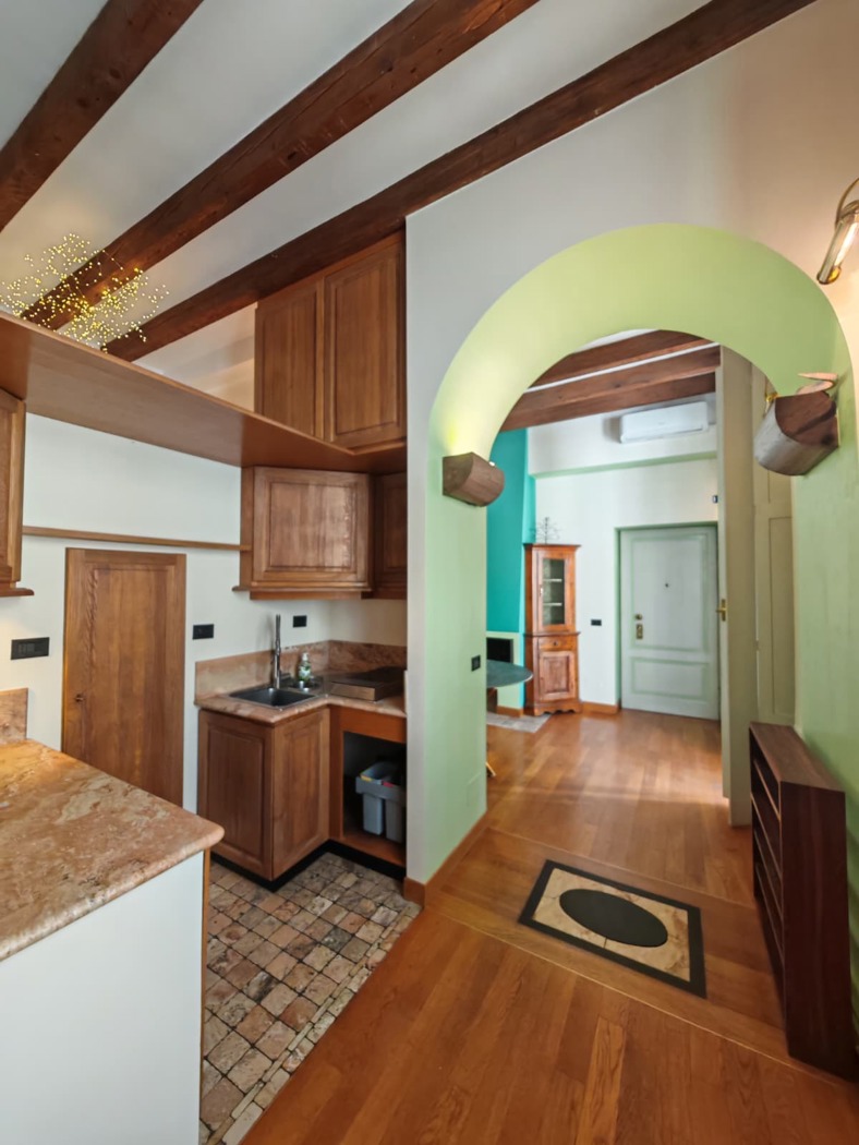 Monolocale arredato in affitto a Milano