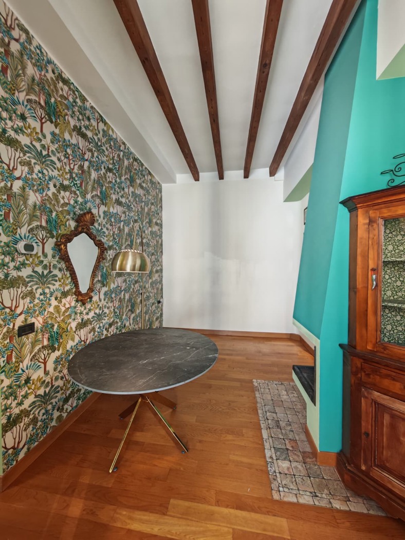 Monolocale arredato in affitto a Milano