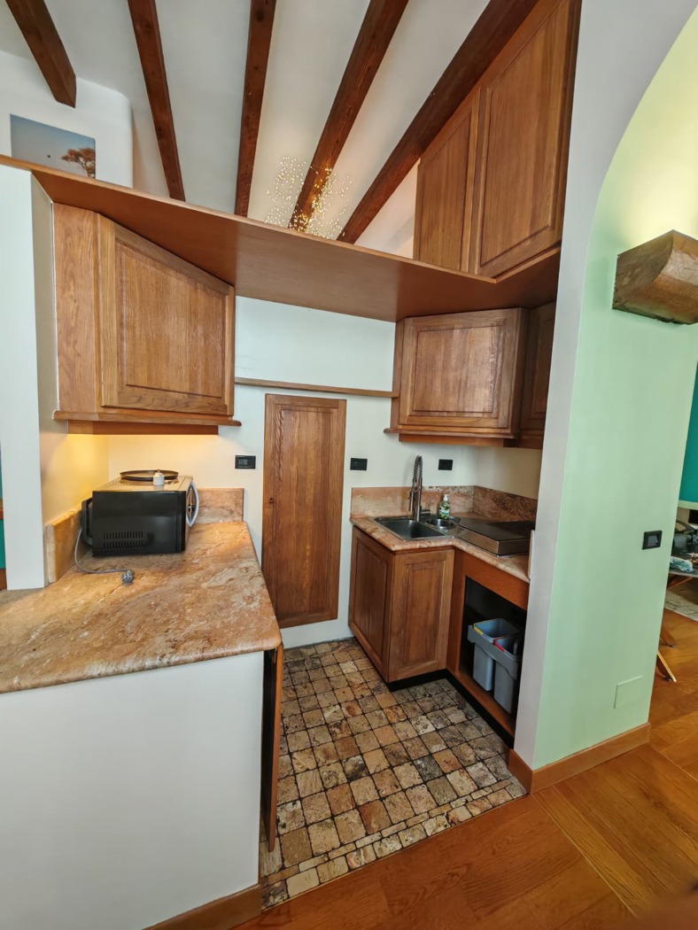 Monolocale arredato in affitto a Milano