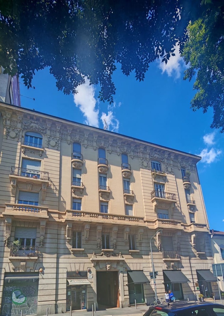 Bilocale arredato in affitto a Milano