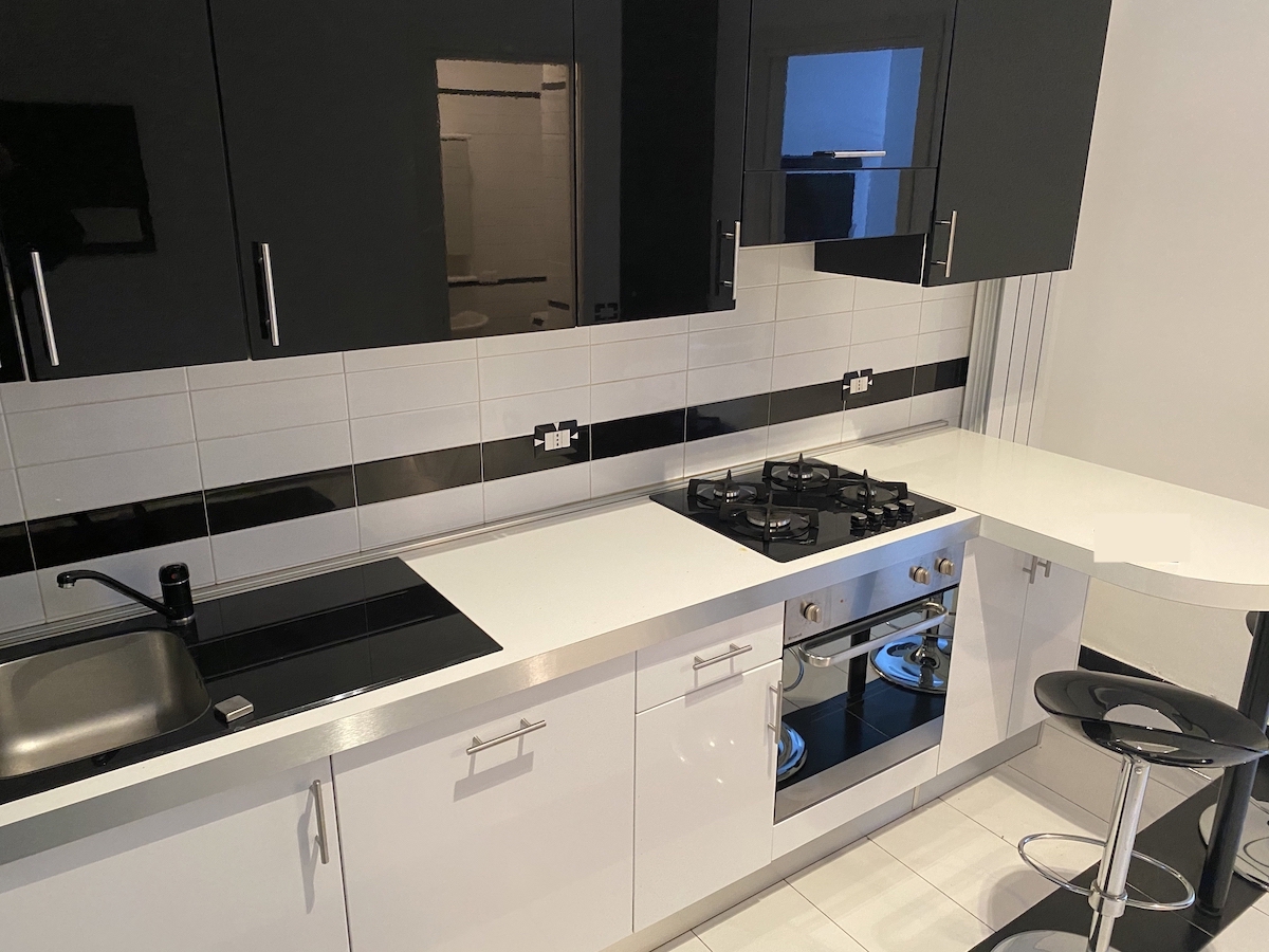 Monolocale arredato in affitto a Milano