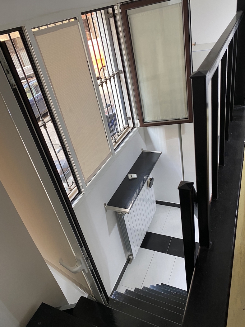 Monolocale arredato in affitto a Milano