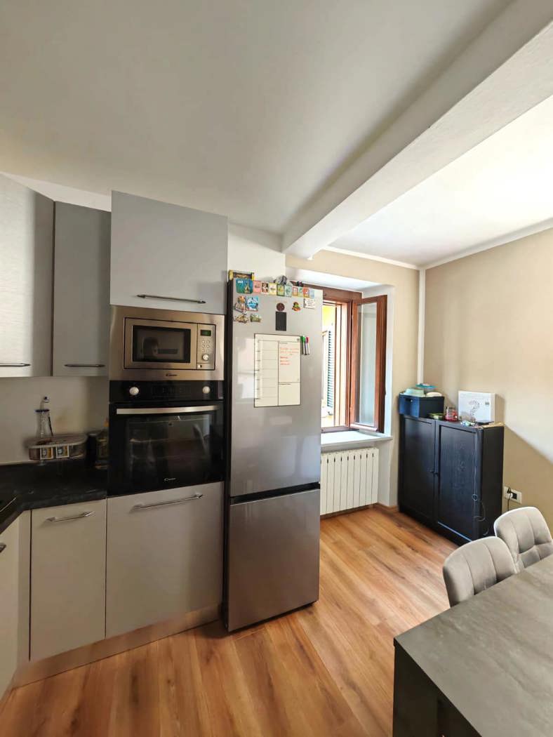 Trilocale ristrutturato a Varese