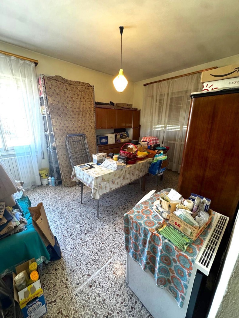 Quadrilocale da ristrutturare a Binasco