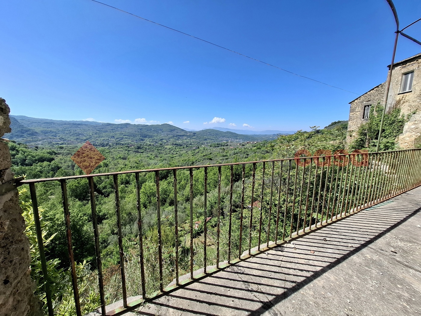 Casa indipendente con giardino a Arpino