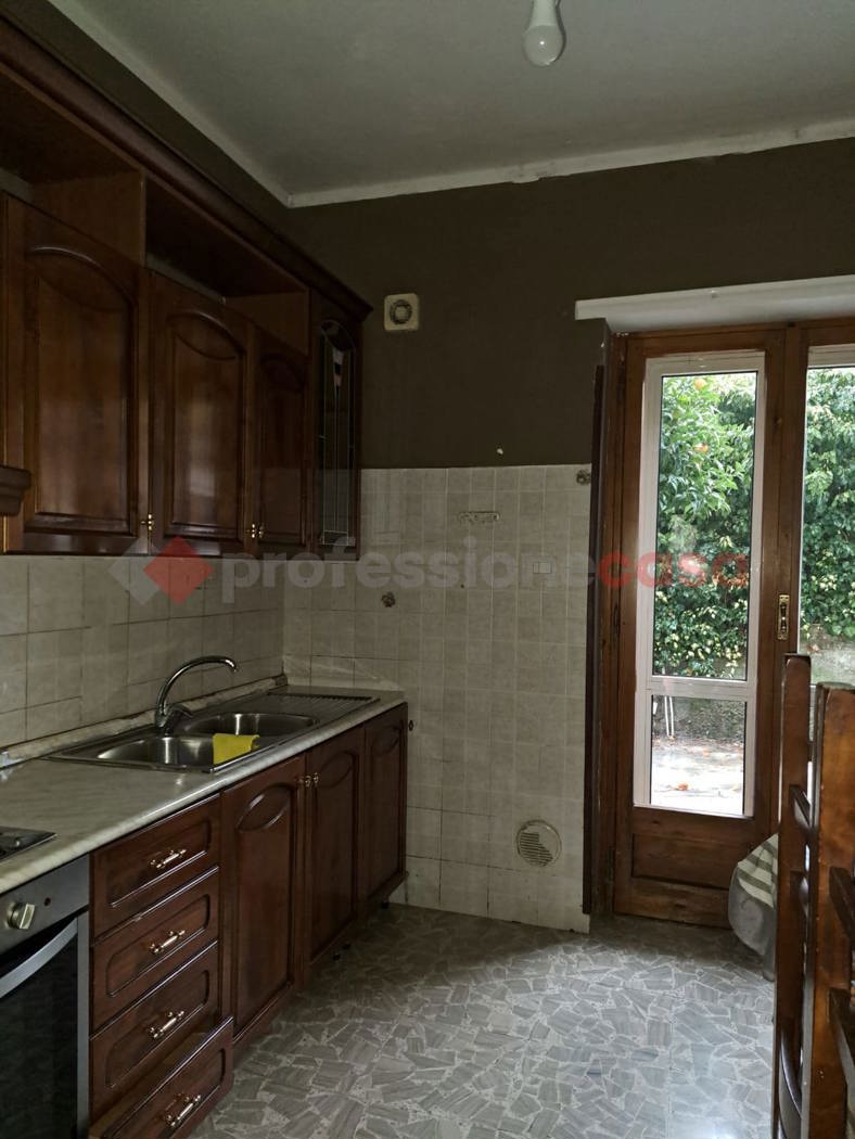 Quadrilocale in affitto a Pescosolido