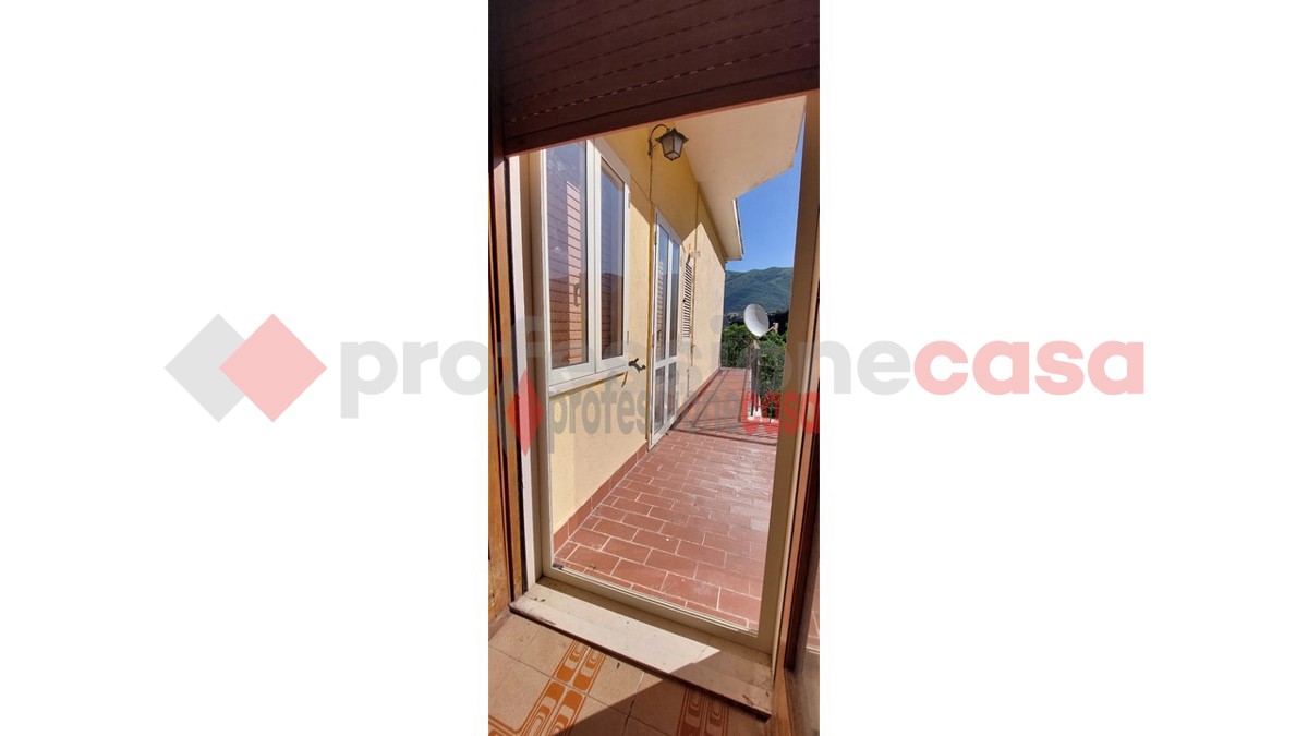 Quadrilocale in affitto a Campoli Appennino