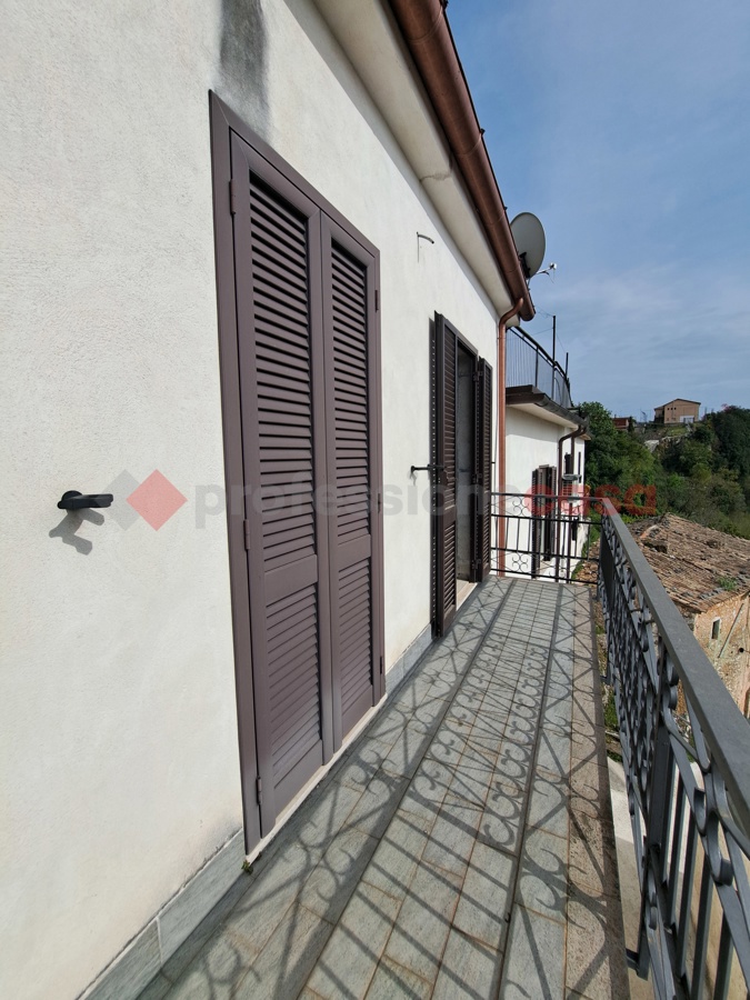 Casa indipendente ristrutturata a Campoli Appennino