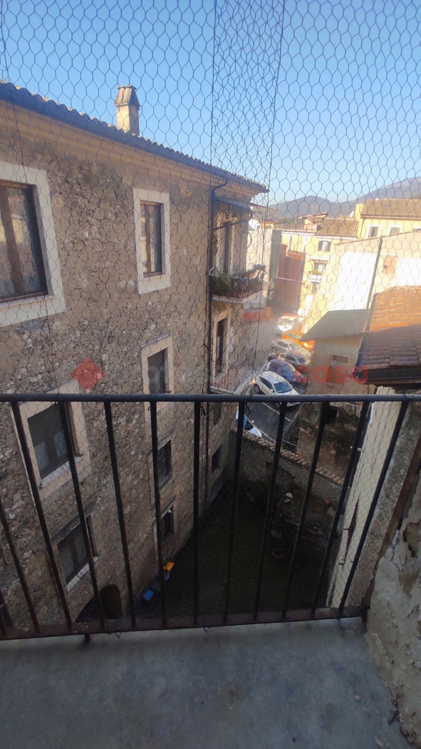 Quadrilocale da ristrutturare a Isola del Liri