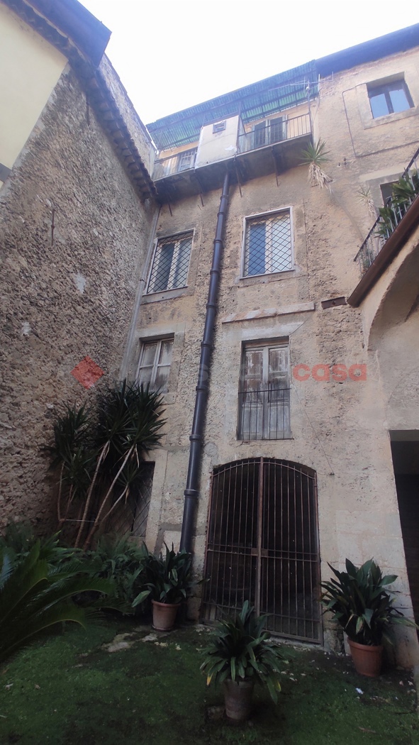 Trilocale da ristrutturare a Isola del Liri