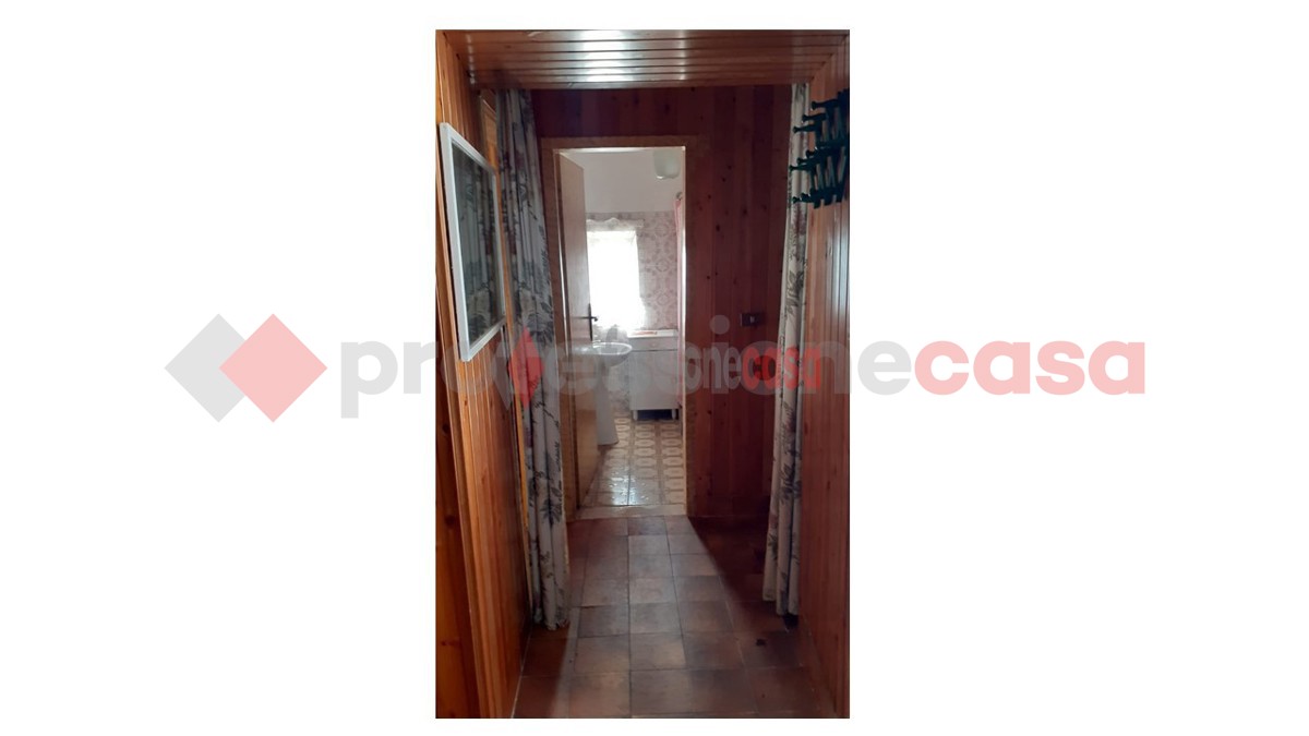 Appartamento da ristrutturare a Campoli Appennino