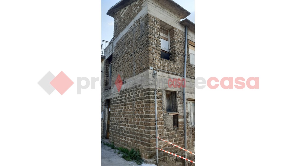 Appartamento da ristrutturare a Campoli Appennino