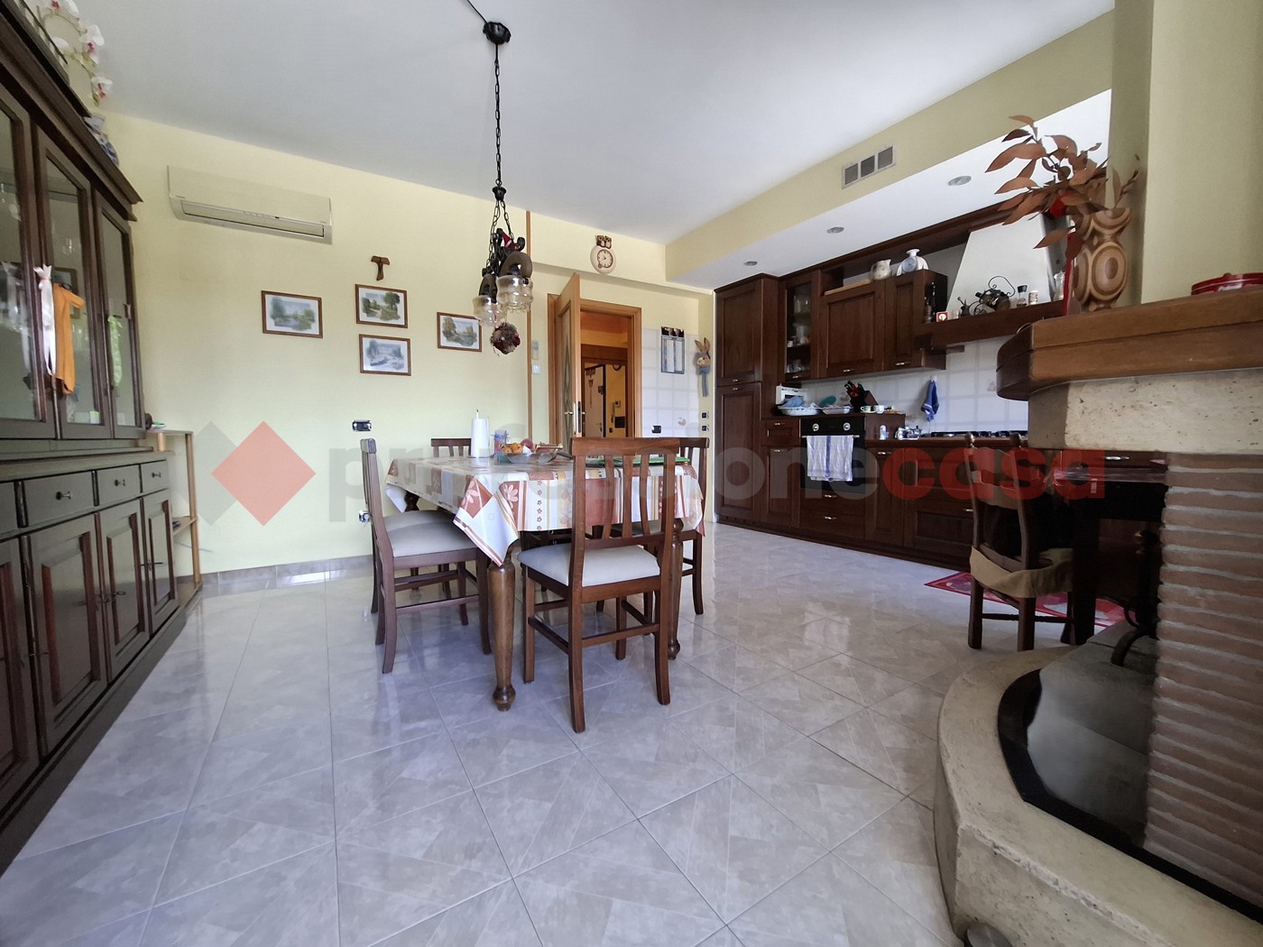 Appartamento ristrutturato a Broccostella
