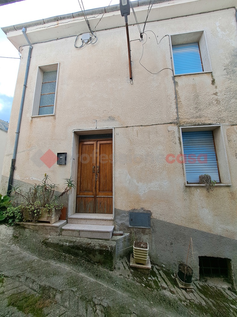 Casa indipendente in vendita a Vicalvi