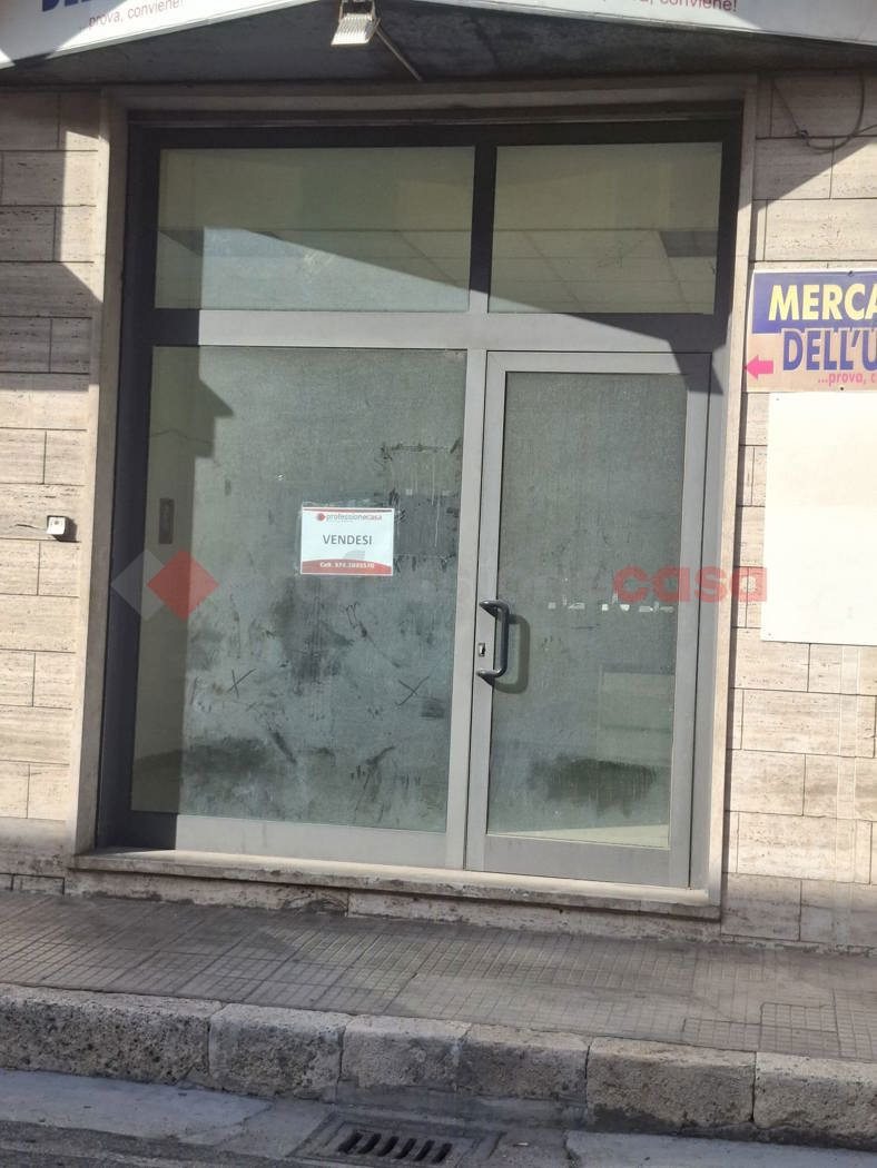 Negozio in vendita a Sora