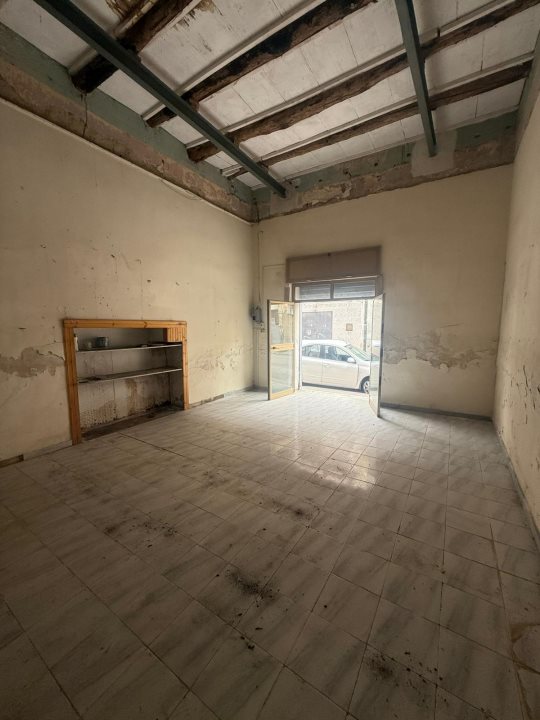 Locale commerciale in vendita a Casavatore