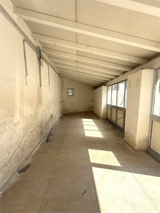 Magazzino in vendita a Afragola