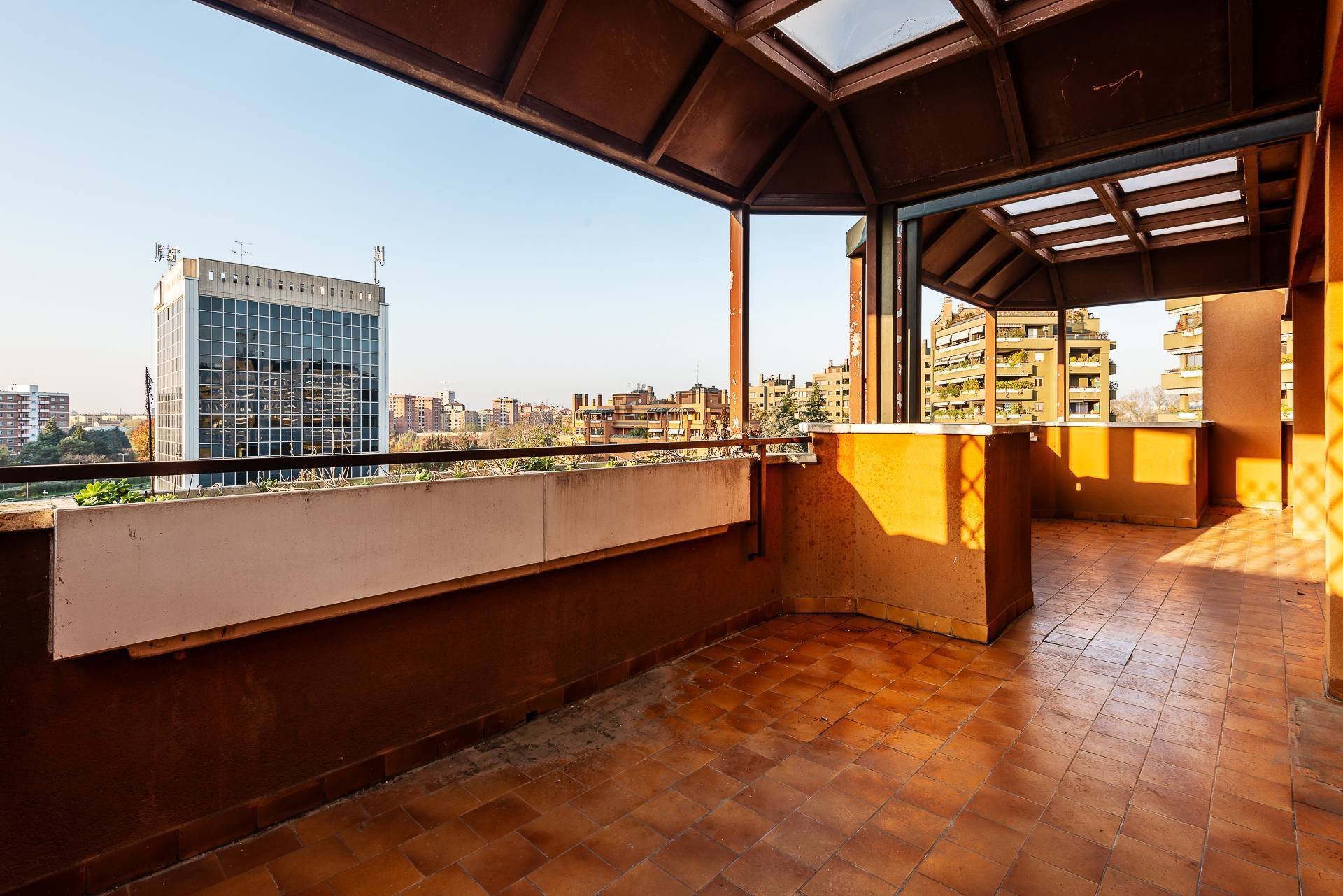 Attico in affitto a Milano, Missaglia