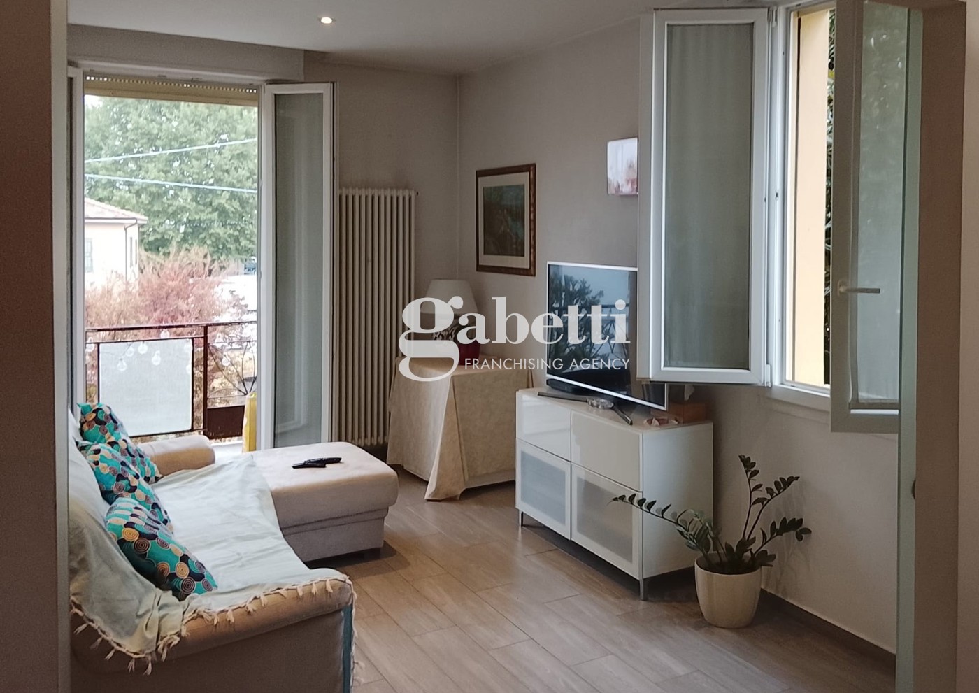 Appartamento con box a Bologna