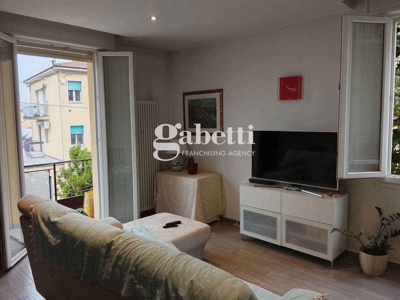 Appartamento con box a Bologna