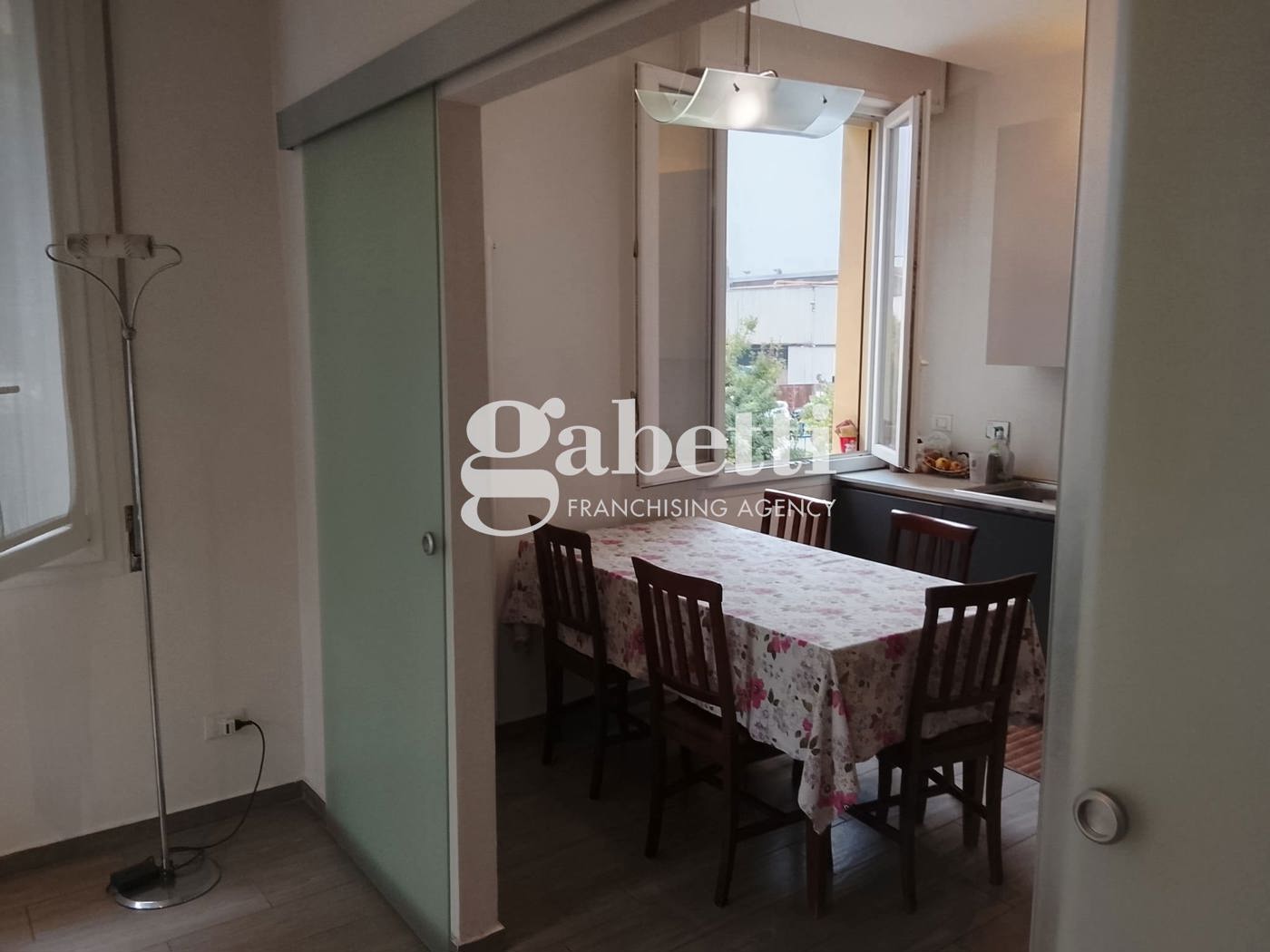 Appartamento con box a Bologna