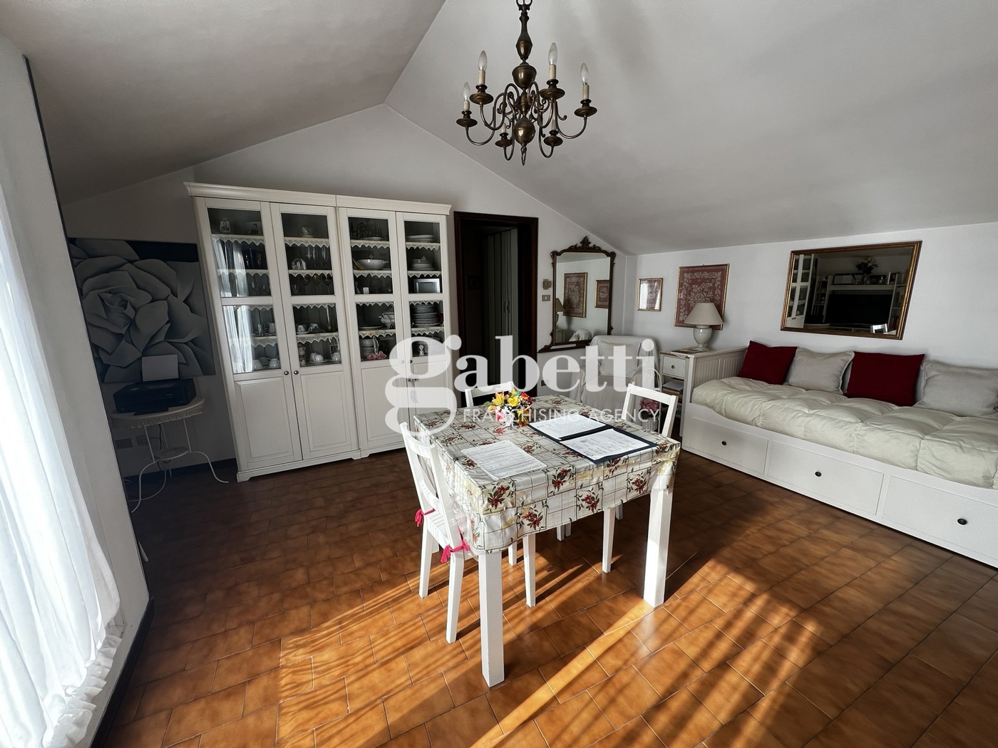 Bilocale da ristrutturare a Bologna