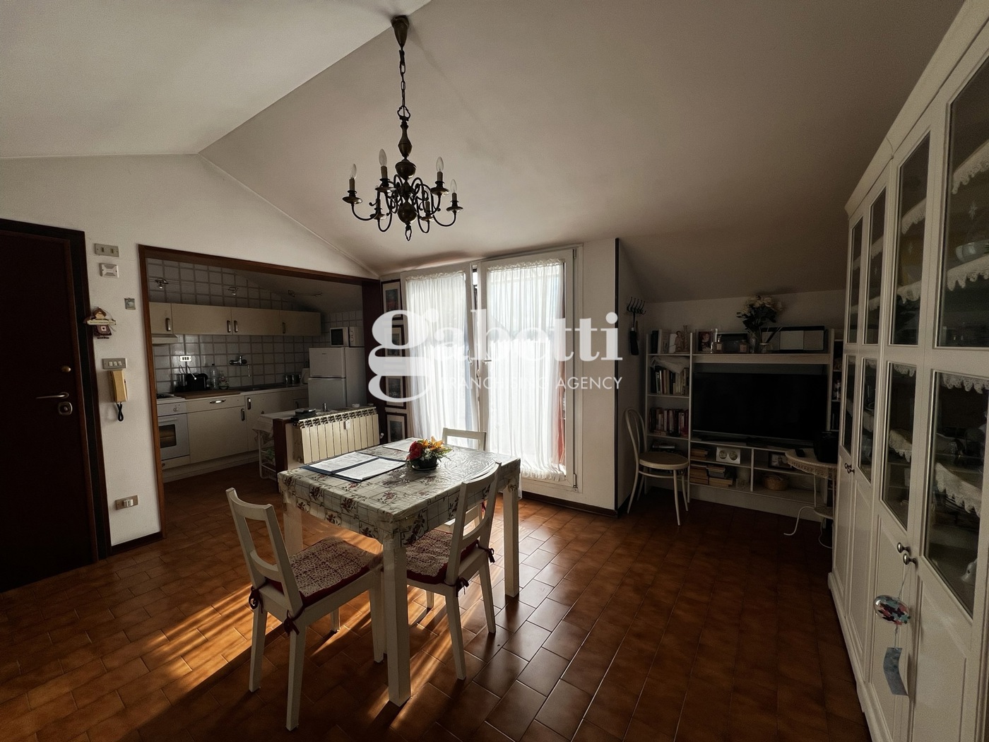 Bilocale da ristrutturare a Bologna