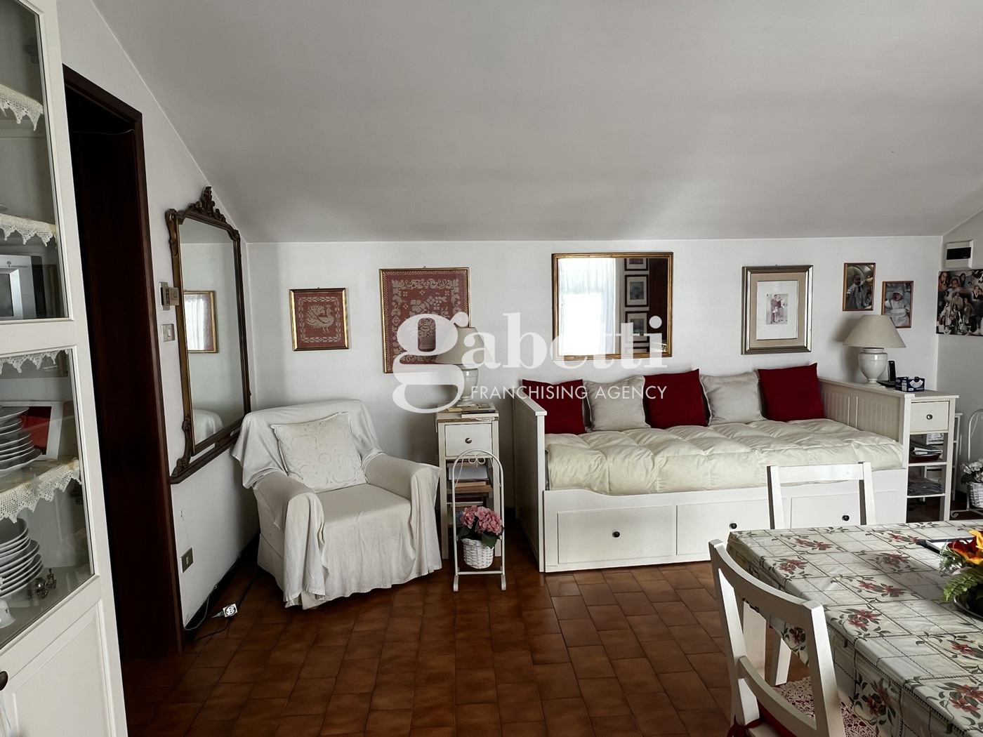 Bilocale da ristrutturare a Bologna