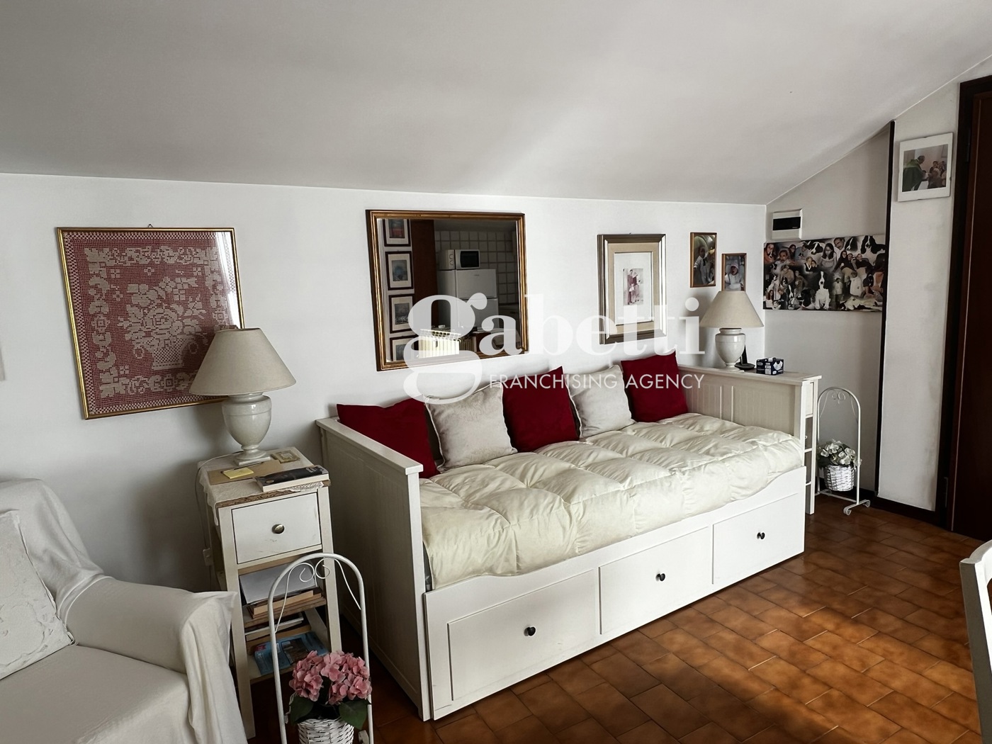 Bilocale da ristrutturare a Bologna