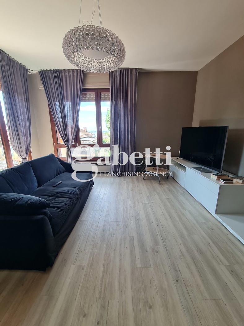 Trilocale ristrutturato a Bologna