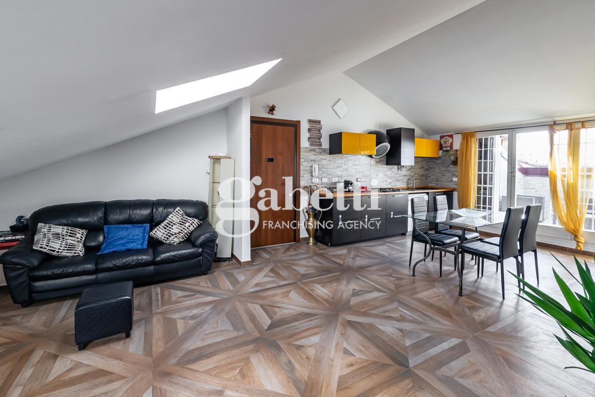 Attico in vendita a Bologna