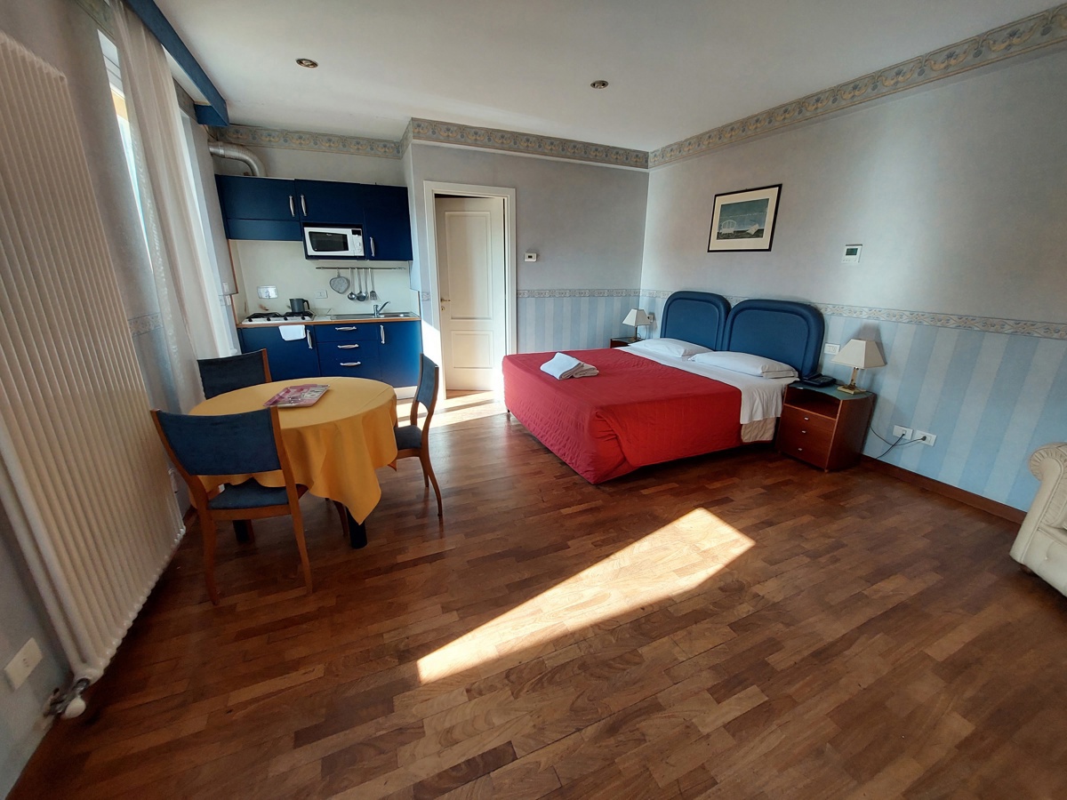 Monolocale arredato in affitto a Bologna