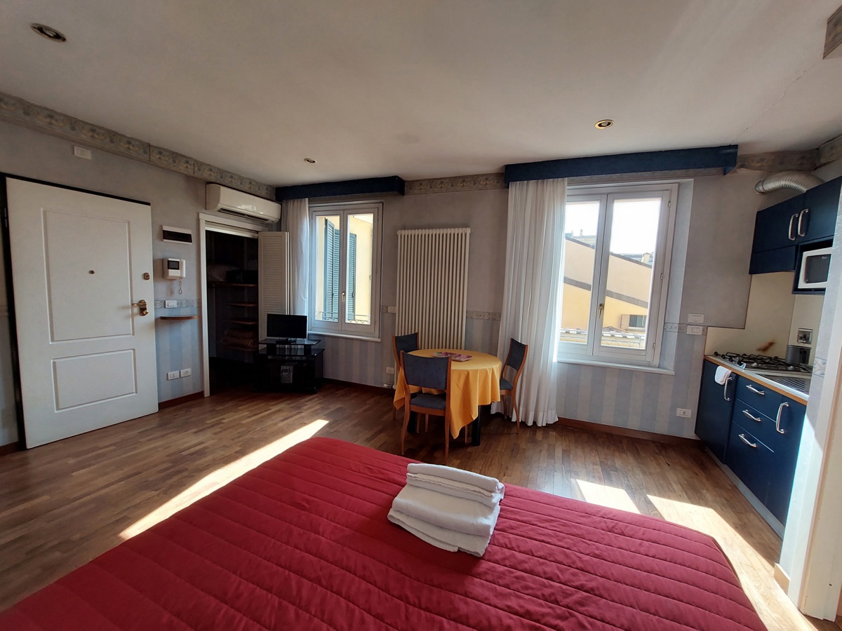 Monolocale arredato in affitto a Bologna