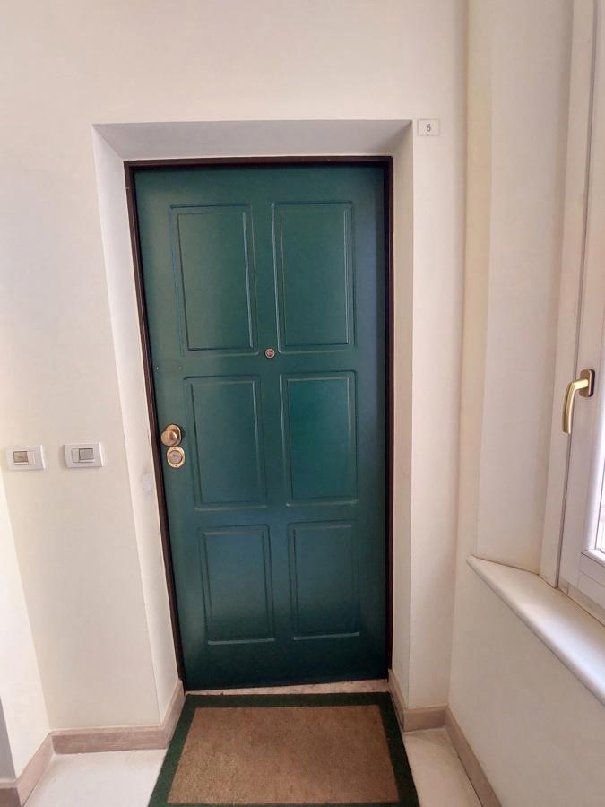 Monolocale arredato in affitto a Bologna